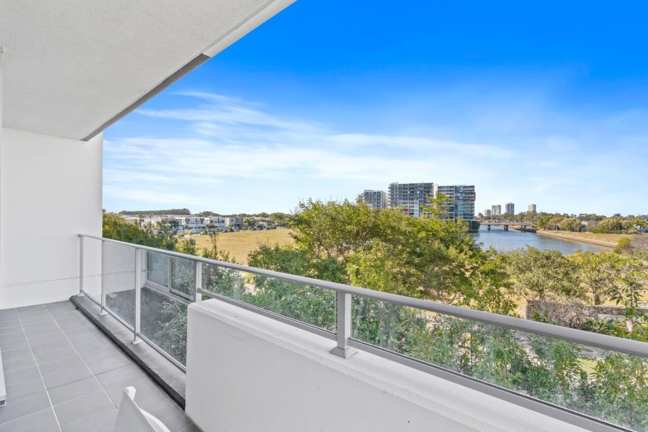 Harbour Quays Apartments 골드코스트 외부 사진